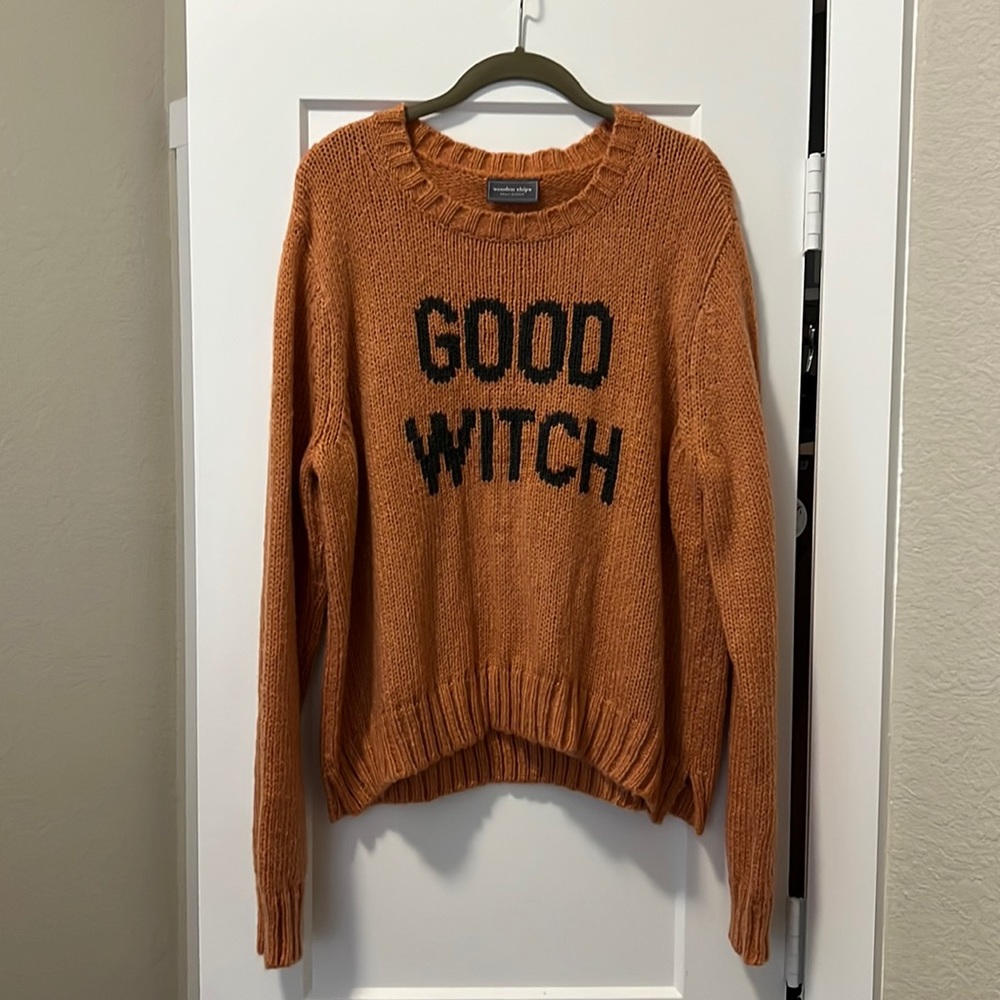 Good Witch Crew - Orange - Wooden Ships